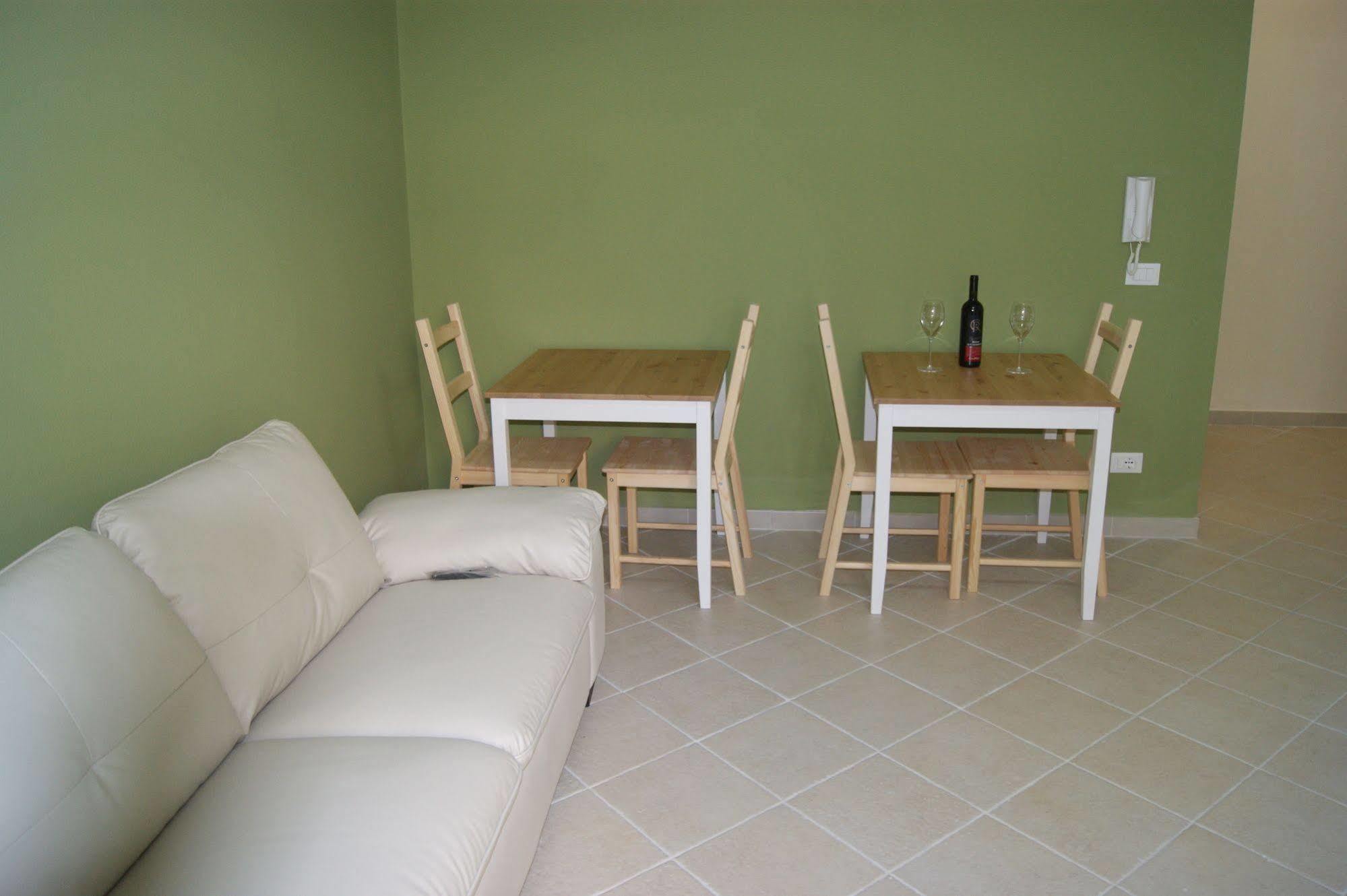 Guest House Golfo Xifonio Augusta Exterior foto