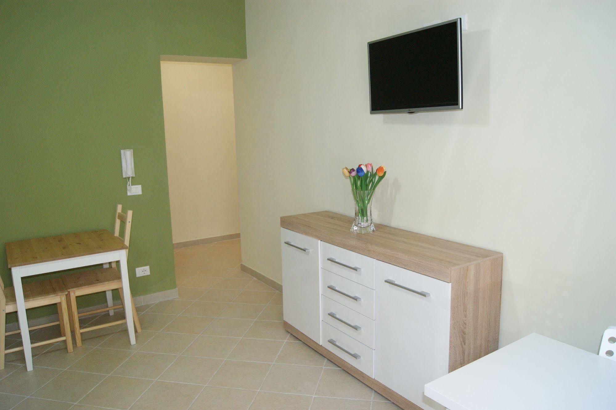 Guest House Golfo Xifonio Augusta Exterior foto